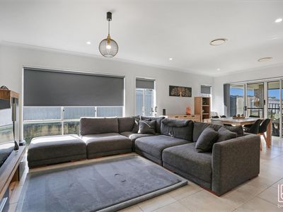 7 Sirocco Drive, Wadalba