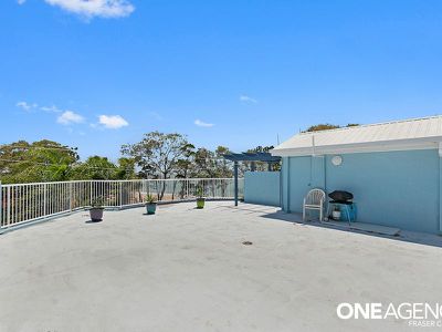 10 / 458 Esplanade, Torquay