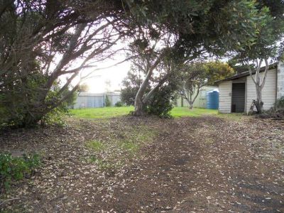 7 Saunders Road, Blackfellows Caves