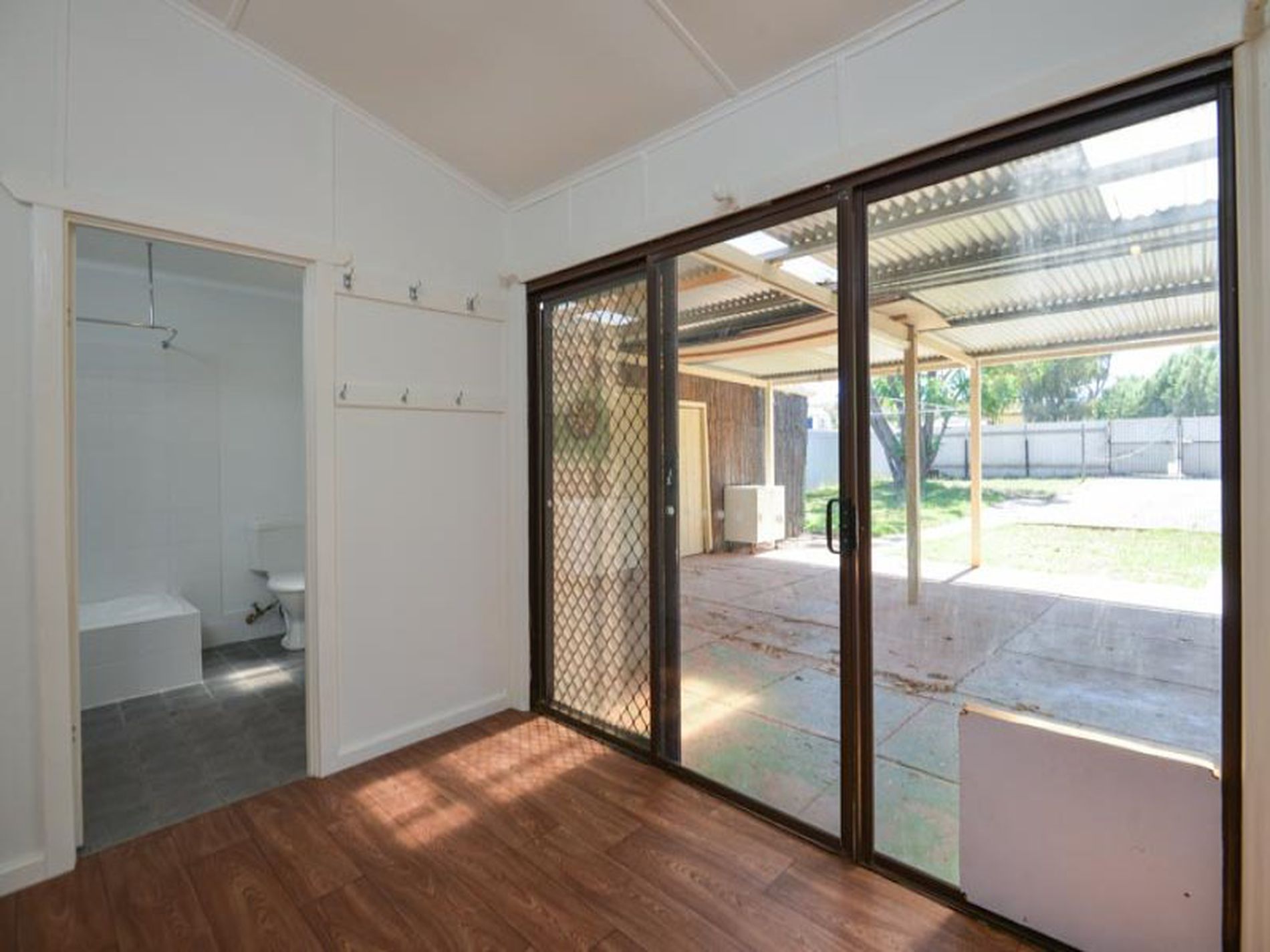 43 Federal Road, Boulder