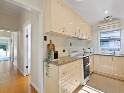 2 Chataway Street, West Mackay