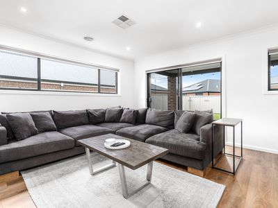 11 BEADSWORTH STREET, Baranduda