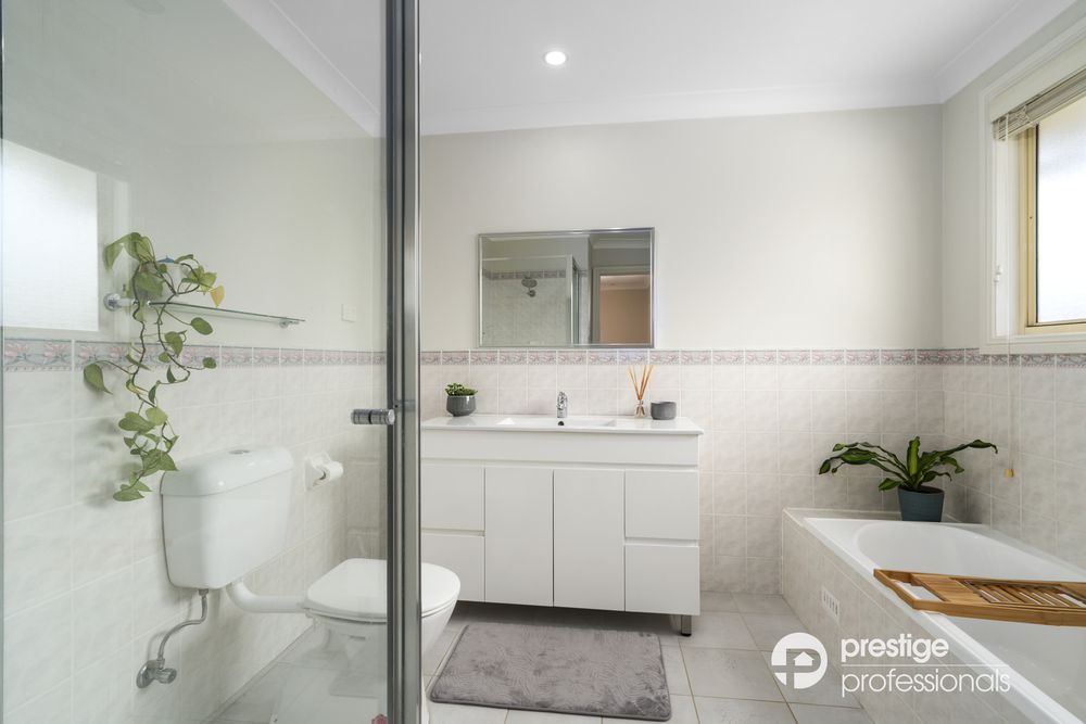 2/75 Stewart Avenue, Hammondville