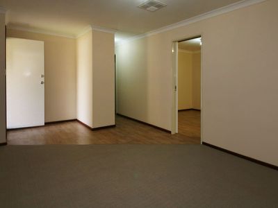 9 Watts Close, Boulder