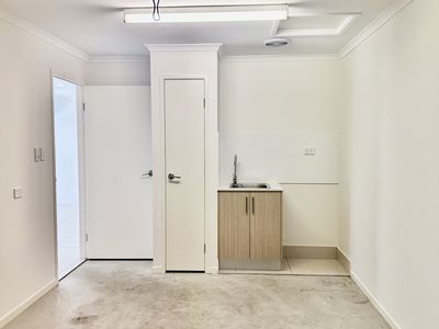 1 / 5 Jarrah Dr, Peregian Springs