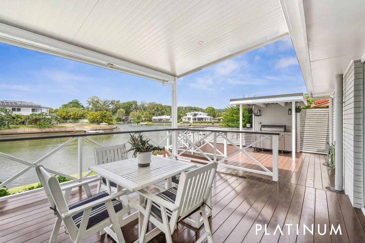 10 Spinnaker Court, Currumbin Waters