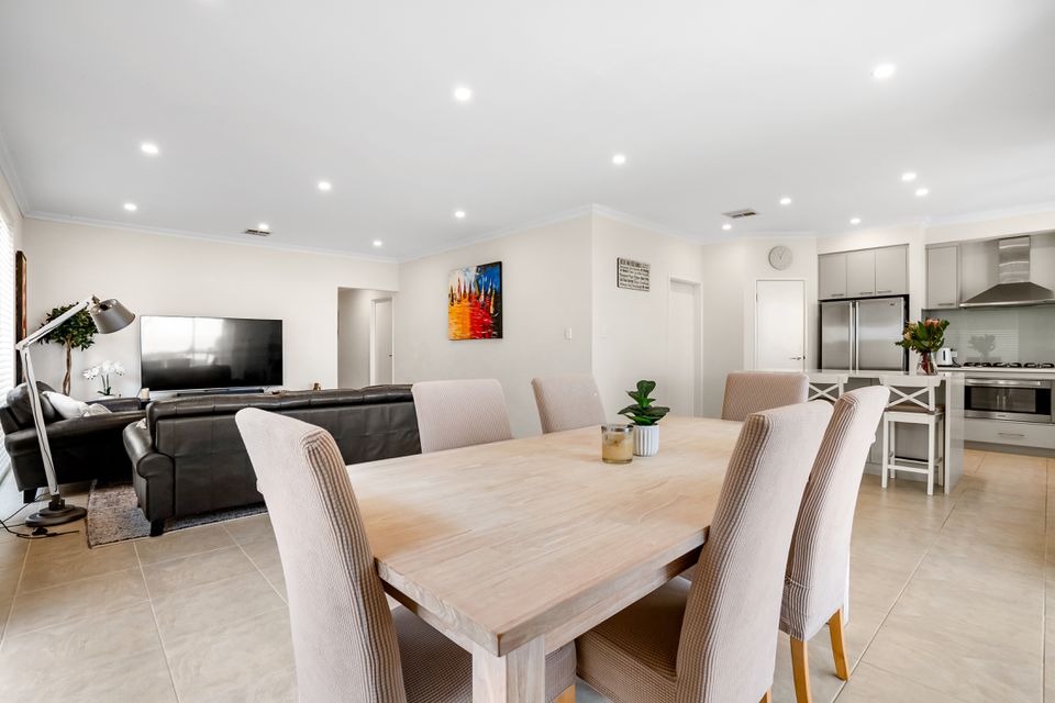 39 BROULEE LANE, Secret Harbour