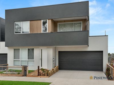 13 Growling Crescent, Wollert