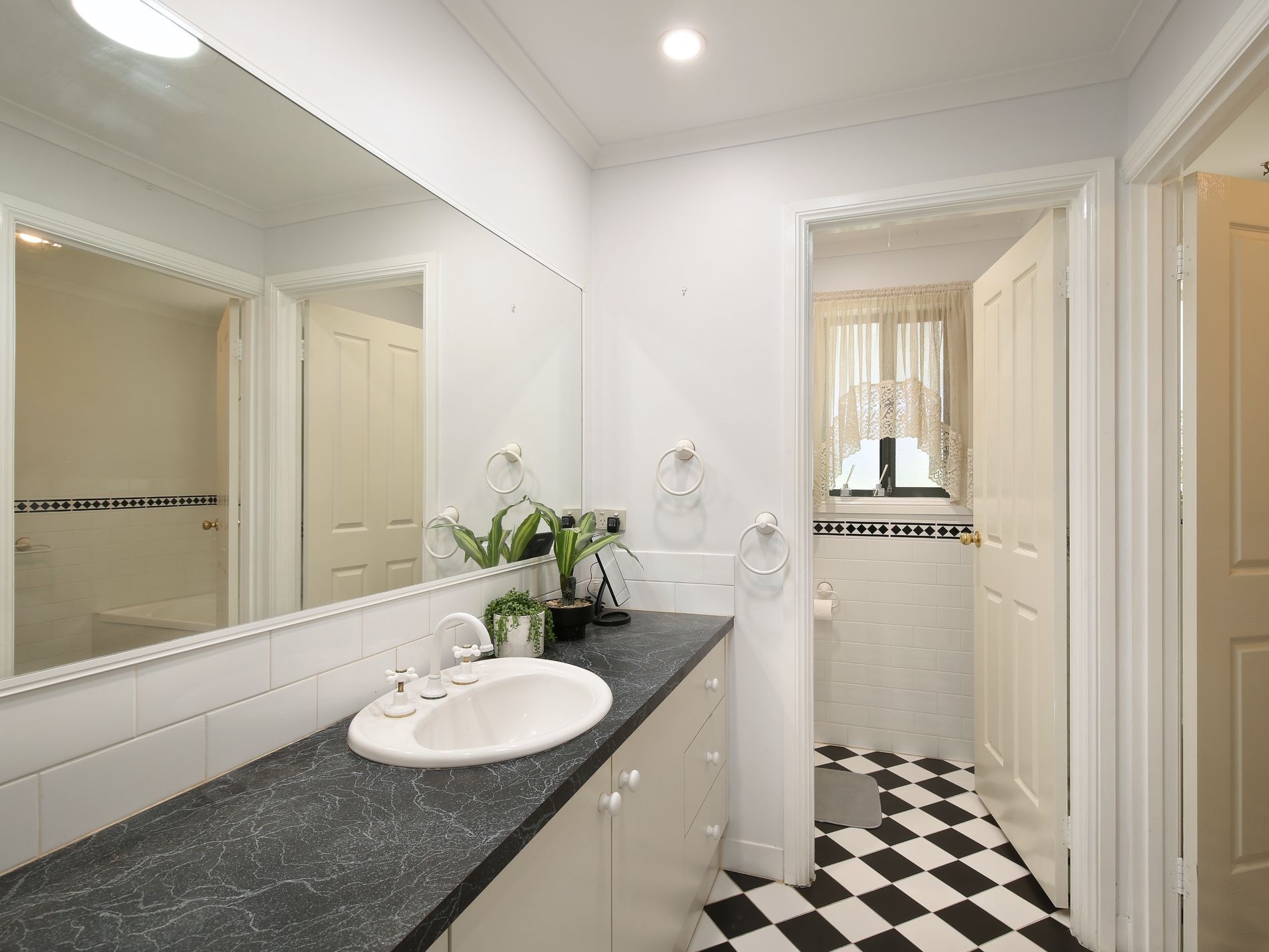 9 Lincoln Drive, Murray Bridge East