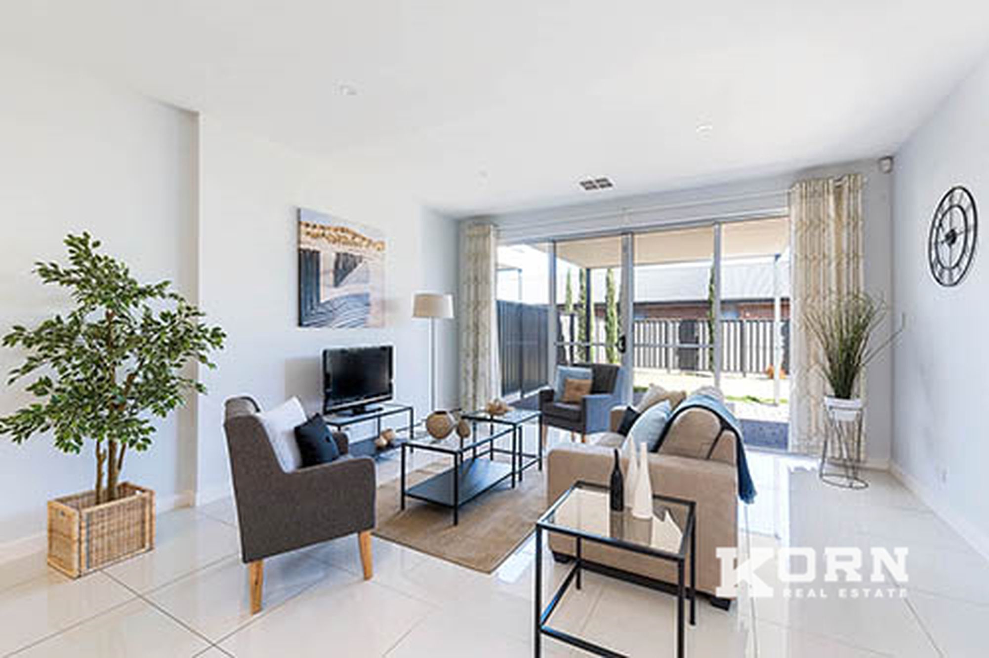 6A Jacaranda Grove, Oaklands Park
