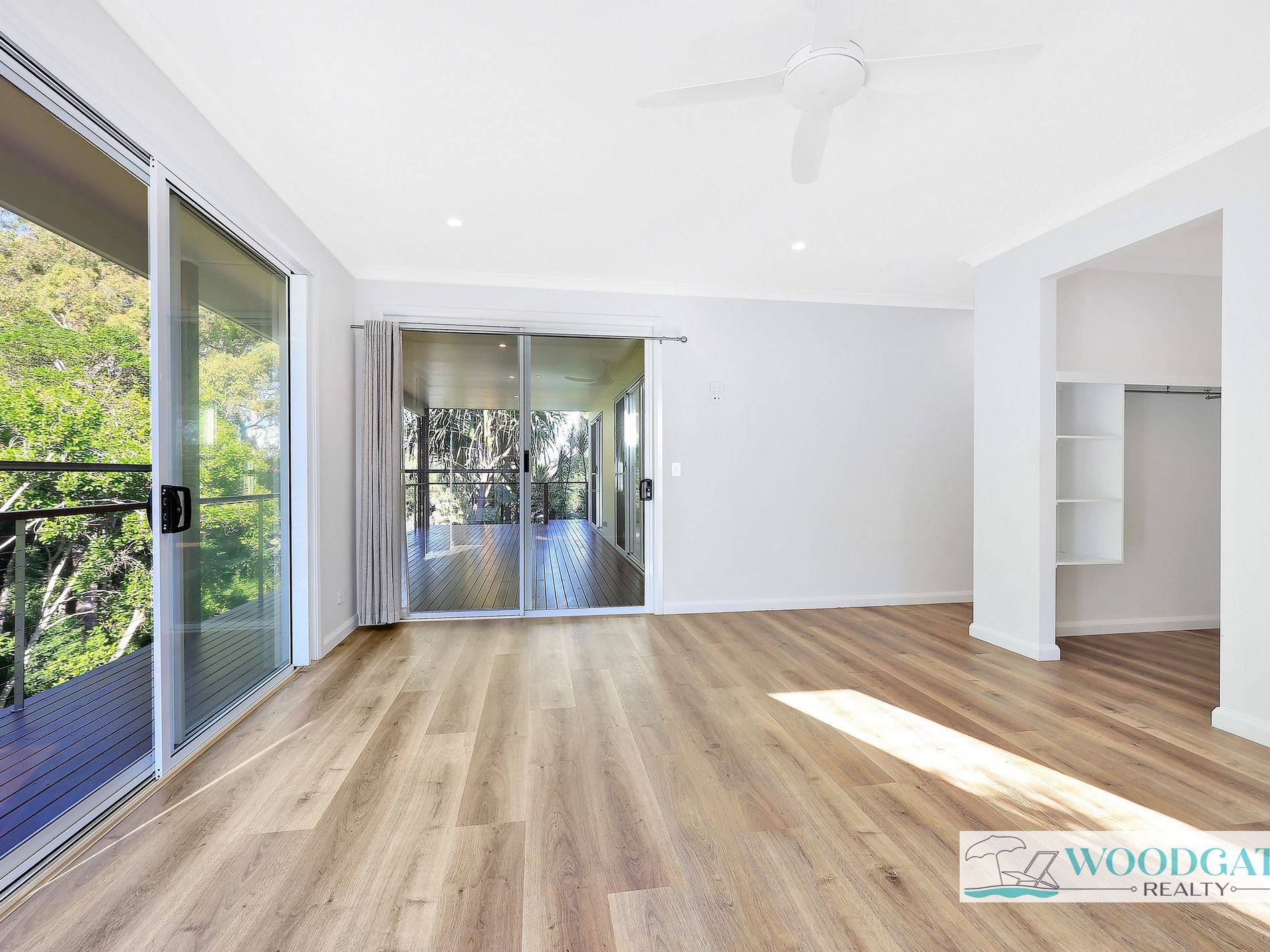 5 OCEAN VIEW DRIVE, Woodgate