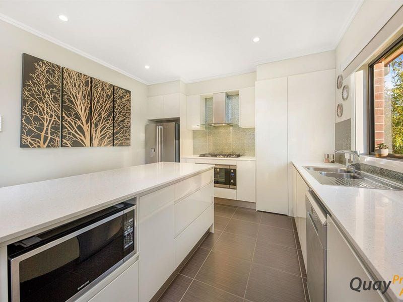 8 Winn Grove, Camden
