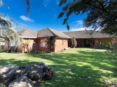 7 Osborn Grove, Pakenham