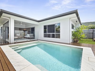 2 / 9 Jabiru Court, Smithfield