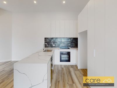 1 / 5 Maple Court, Doveton