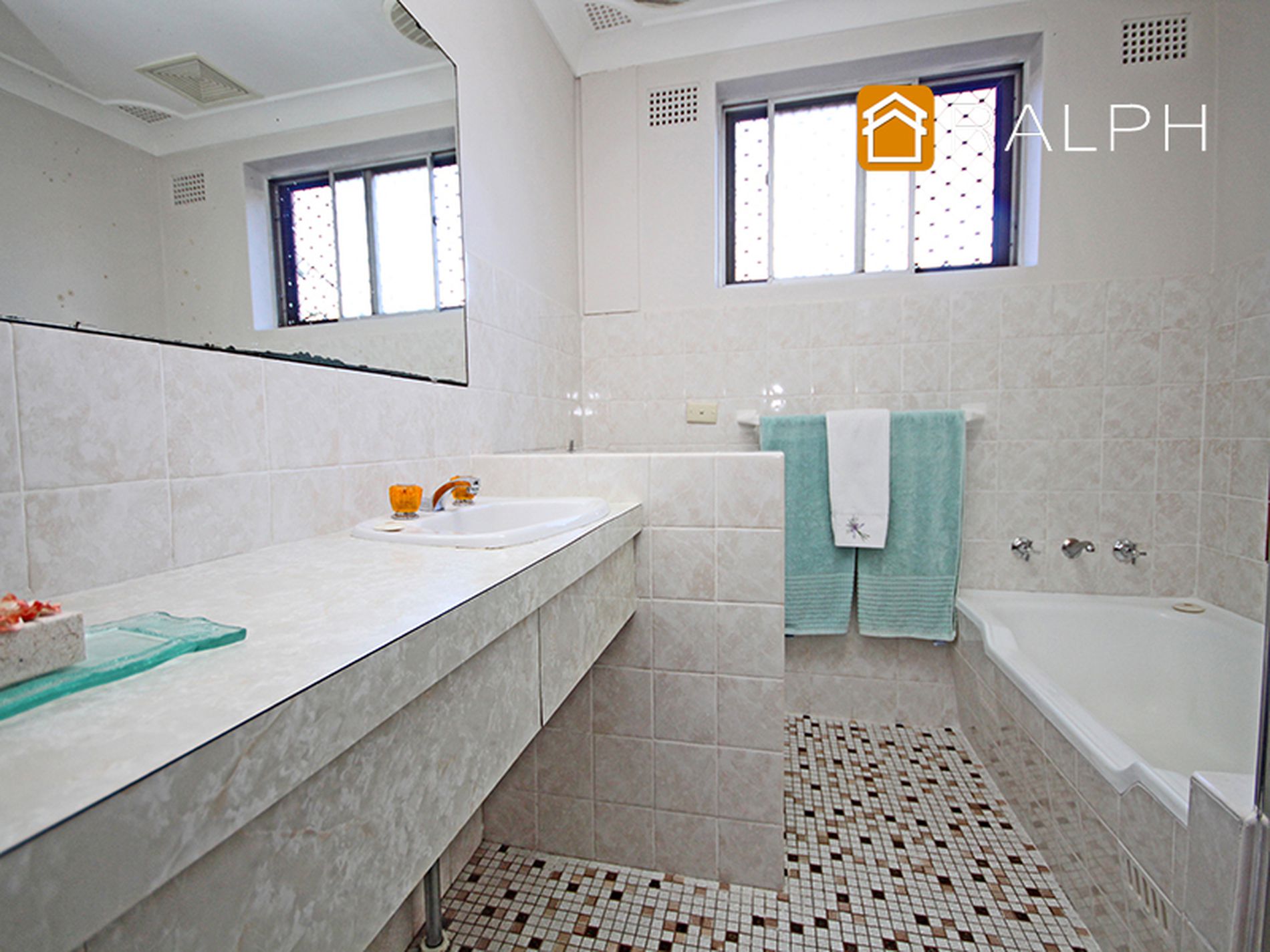 2 / 49 The Broadway , Punchbowl