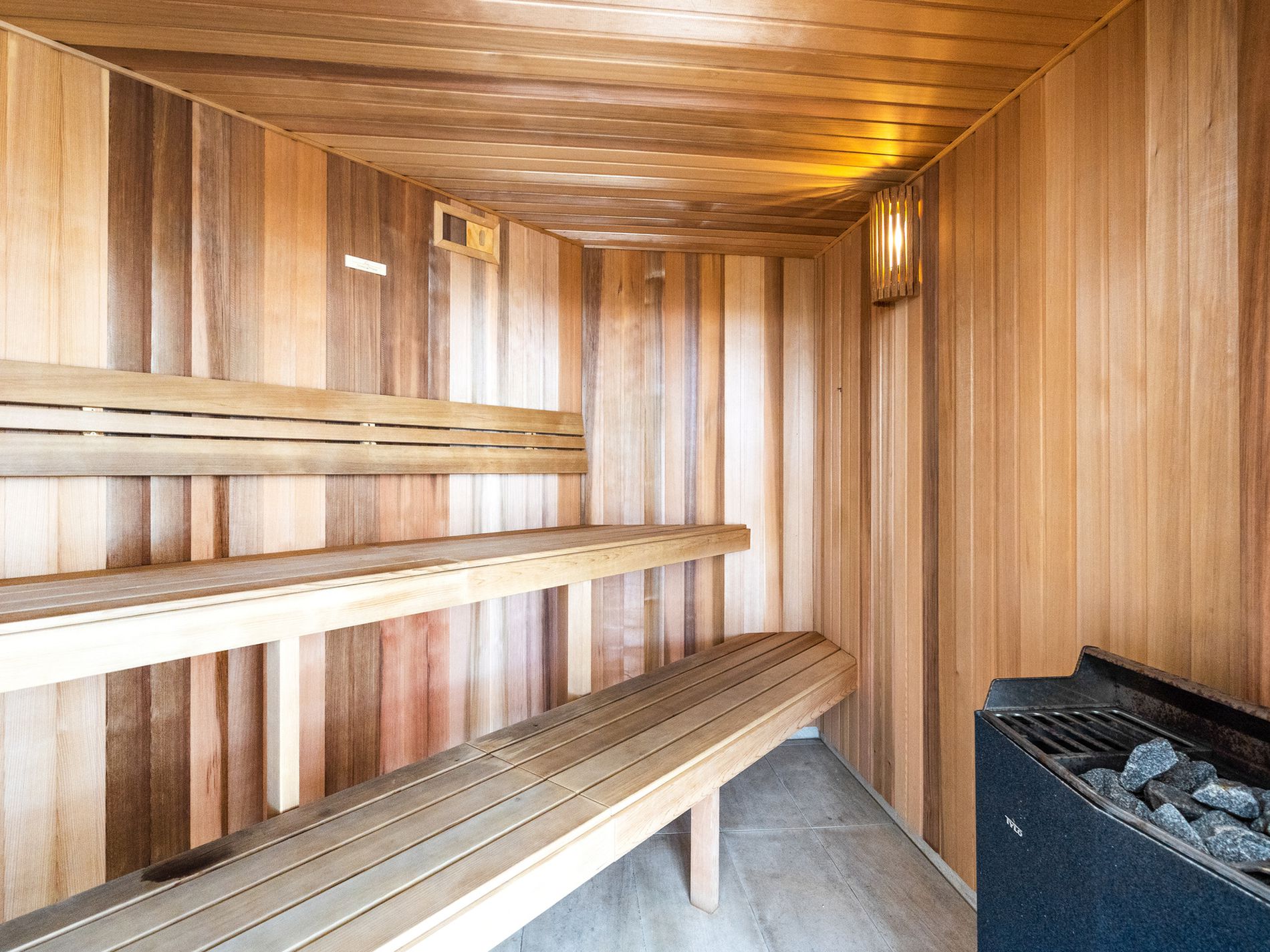 2E / 2 Nineteenth Avenue, Palm Beach