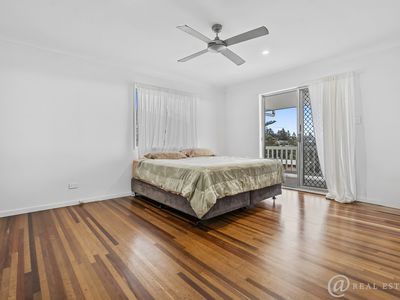 26 Meikleville Street, Meikleville Hill