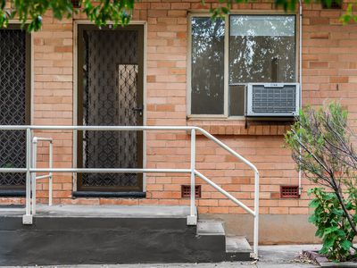 2 / 6 Chapel Street, Magill