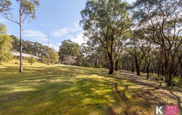 1 Thomson Road, Beaconsfield Upper