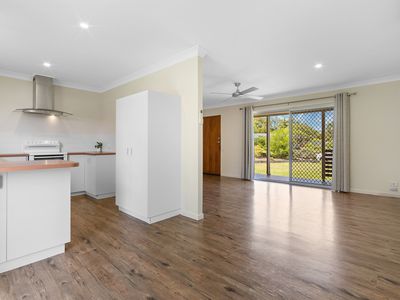 4 Benita Court, Rochedale South