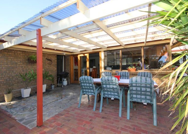 13 Quinvale Road, Hallett Cove