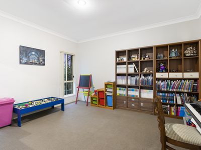 15 Waterclover Drive, Pimpama