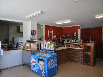 33 Main Street, Lalbert
