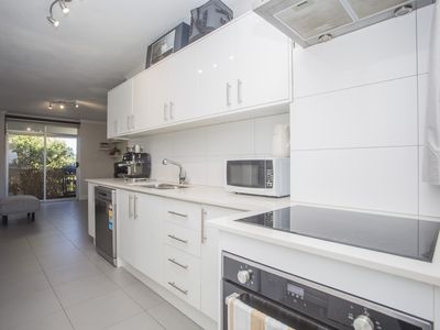 7 / 170 West Coast Highway, Scarborough
