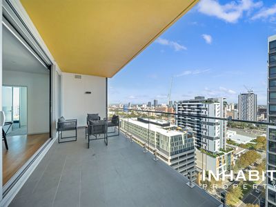 2004 / 105 Stirling Street, Perth