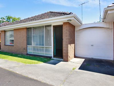2 / 7 Colin Avenue, Frankston