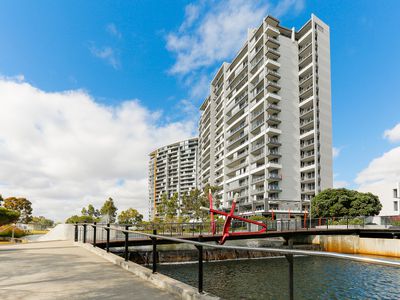 903 / 30 The Circus, Burswood