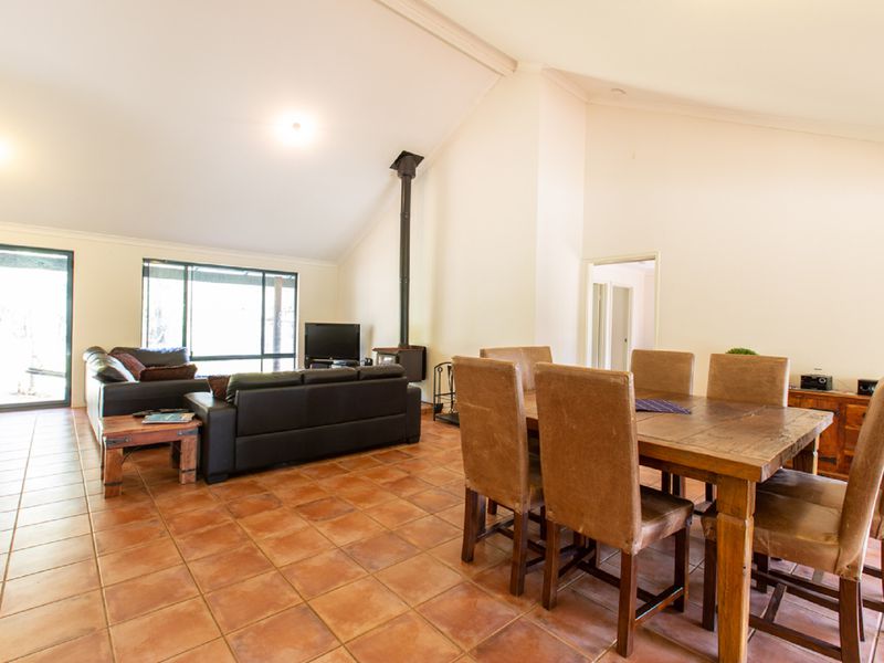 72 Marrinup Drive, Yallingup