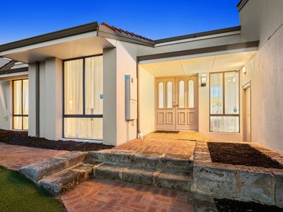 20 Ten Seldam Circle, Winthrop