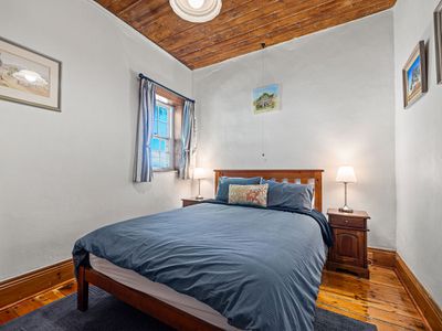 198 Princes Highway, Port Fairy