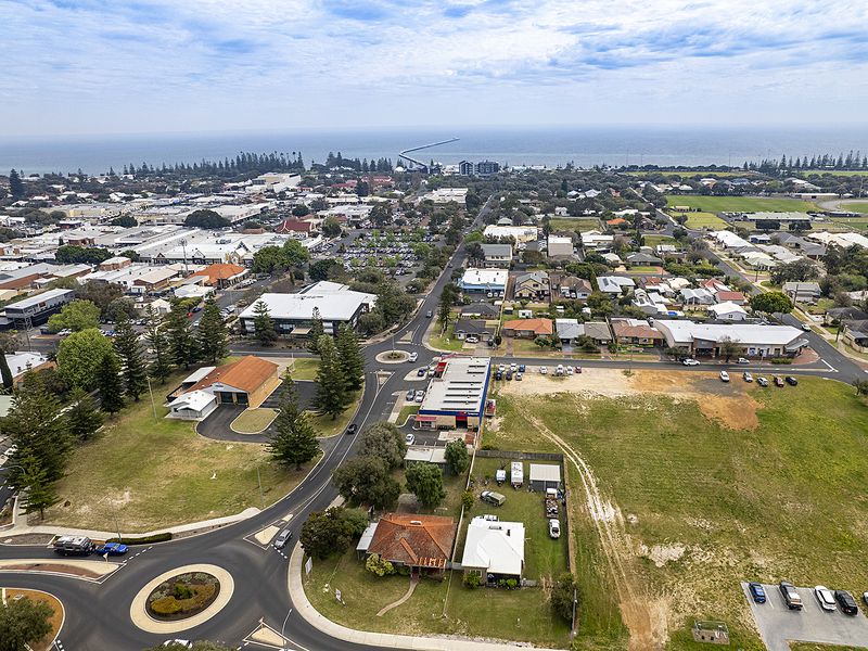 63 Peel Terrace, Busselton