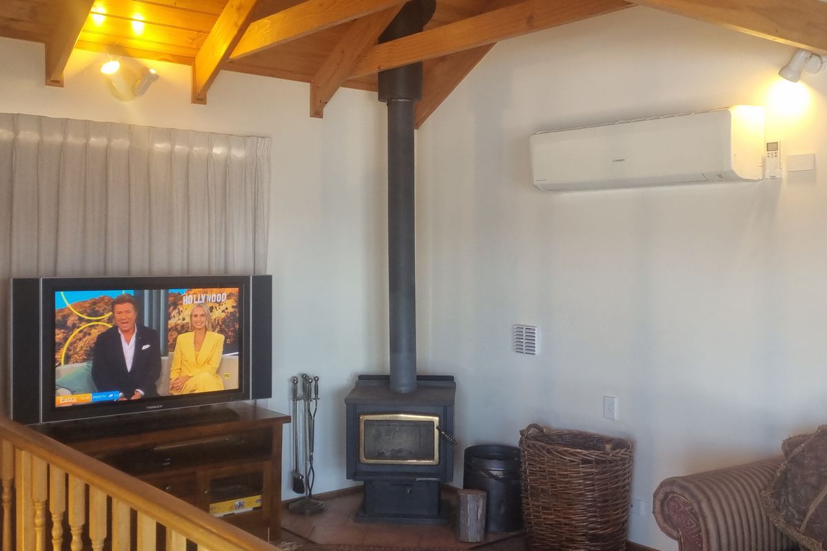 1 / 6 Adams Avenue, East Jindabyne