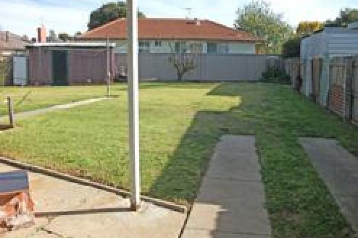 2 McQueen Street, Girgarre