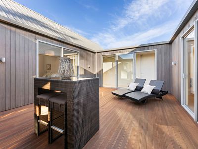 335 Highcliff Road, Highcliff