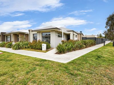 2 Viewrise Walk, Craigieburn