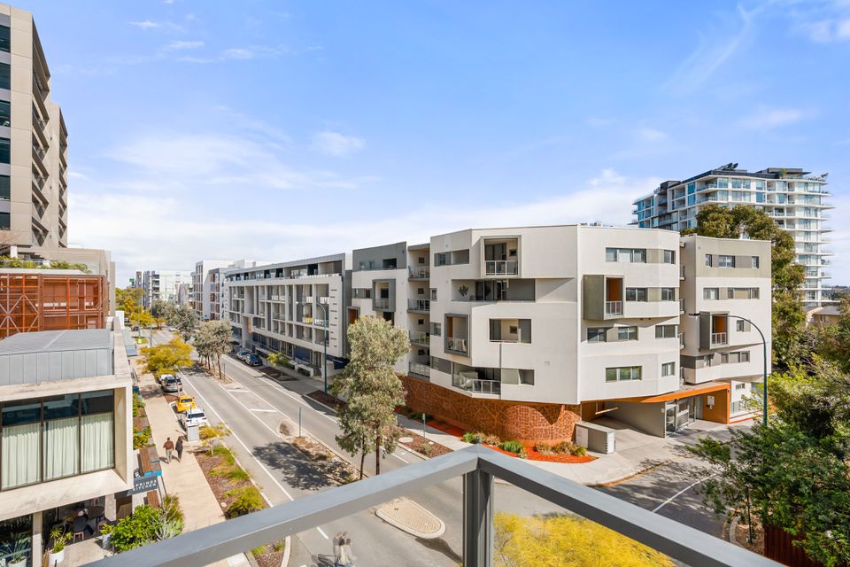711 / 31 Rowe Avenue, Rivervale