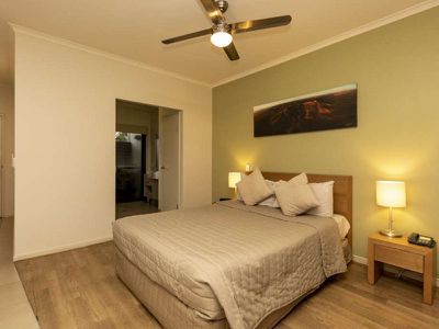 B5 / 19 Victoria Highway, Kununurra