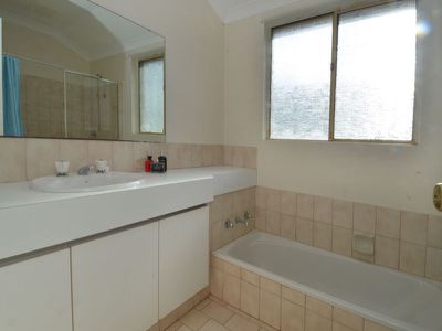 7 Nickel Lane, Hannans