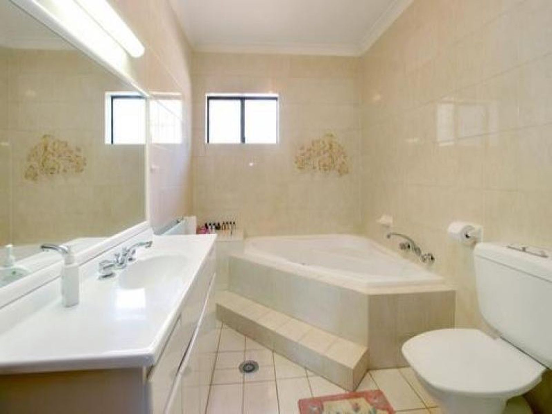 29 Shadforth Street, Wiley Park