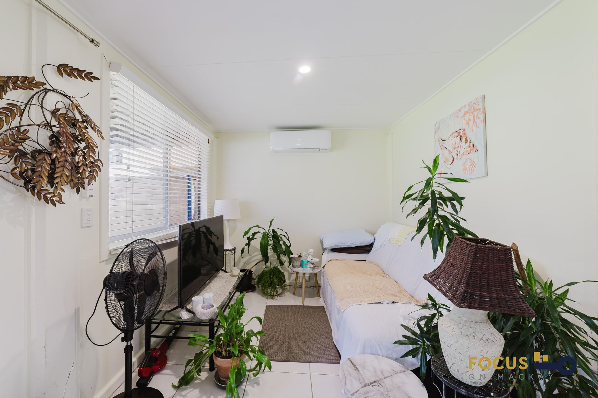 18 Owen Jenkins Drive, Sarina Beach