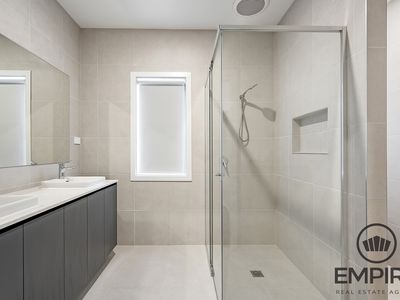 52 Grevillea Circuit, Clyde