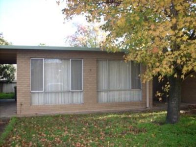 2 / 1C George Street, Horsham