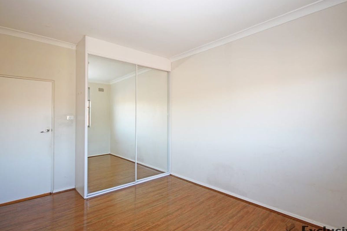 6 / 25 Lyons Street, Strathfield