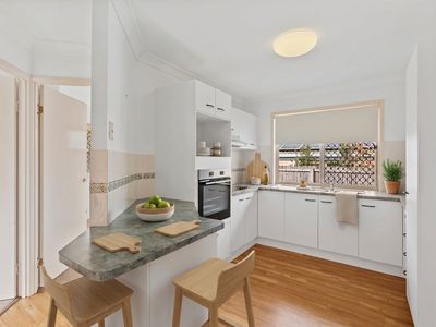 62 Amanda St, Wynnum West
