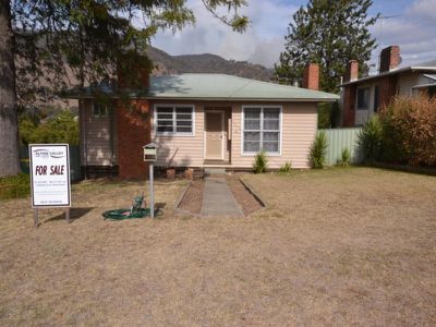 24 Jillico Avenue, Tallangatta